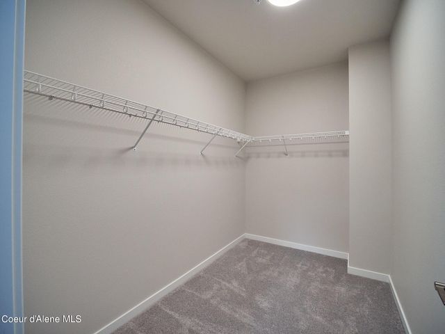 962 E Railroad Ave, Post Falls, ID 83854