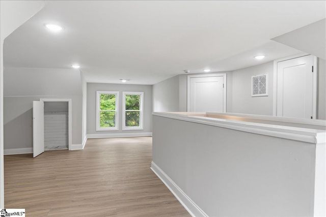 202 Arrowood Branch Road, Chesnee, SC 29323