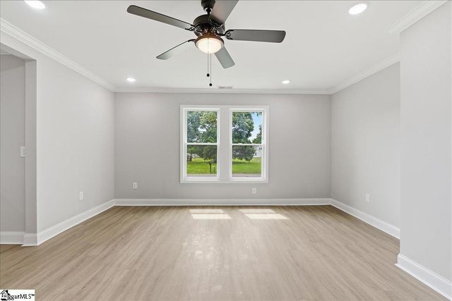 202 Arrowood Branch Road, Chesnee, SC 29323