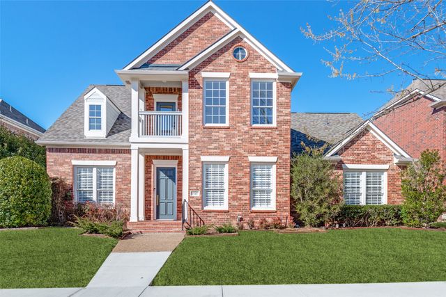 1727 E Branch Hollow Drive, Carrollton, TX 75007