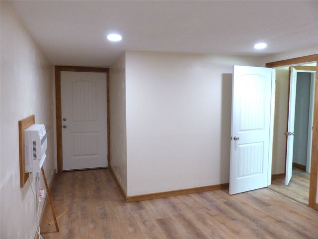 1922 S Pine, Brady, TX 76825