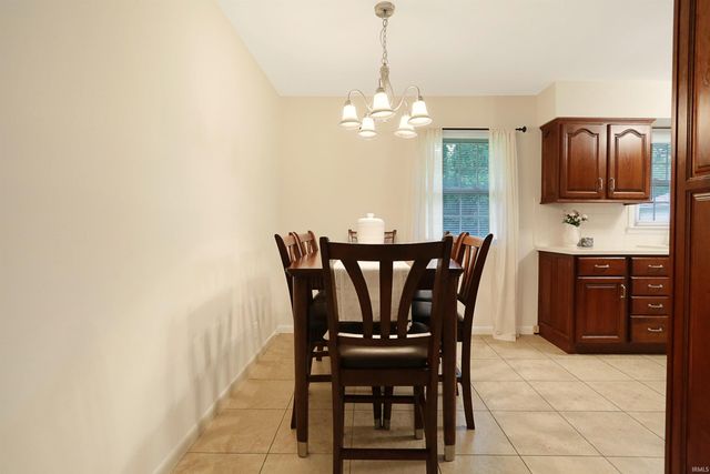 7200 Russell Place, Chandler, IN 47610