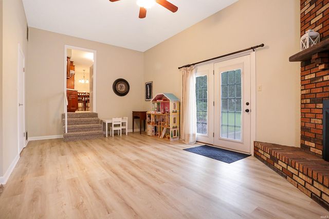 7200 Russell Place, Chandler, IN 47610