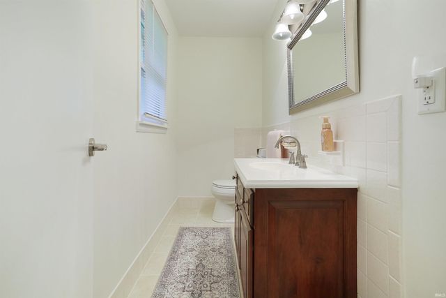 7200 Russell Place, Chandler, IN 47610