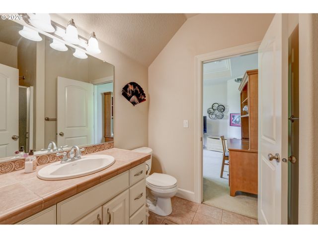 17446 Sw HOODOO Ct, Beaverton, OR 97007