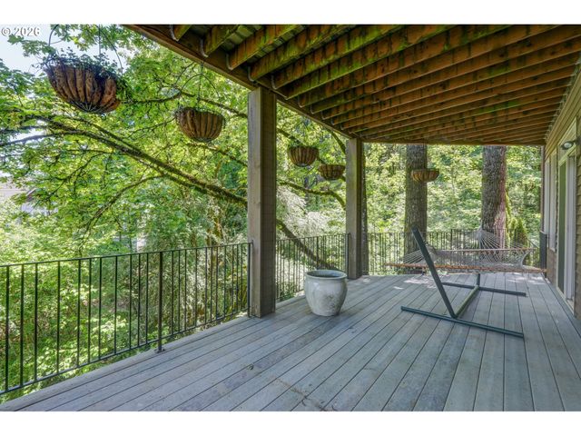 17446 Sw HOODOO Ct, Beaverton, OR 97007