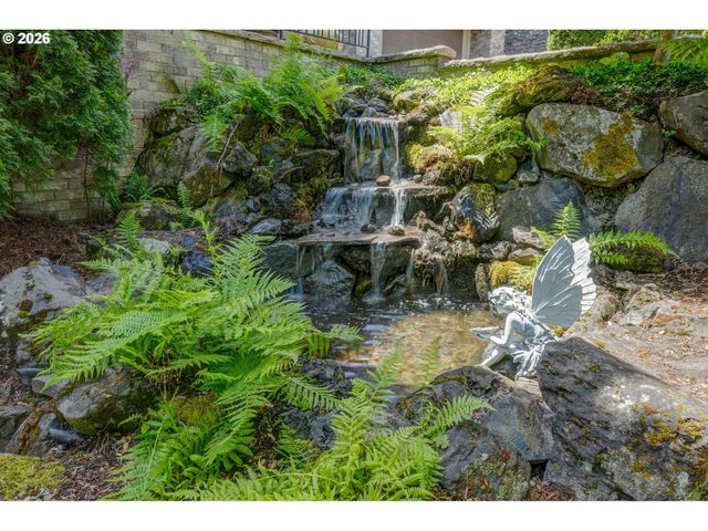 17446 Sw HOODOO Ct, Beaverton, OR 97007