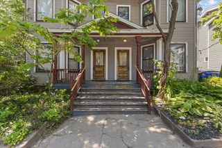 211-213 Saint Paul Street, Burlington, VT 05401
