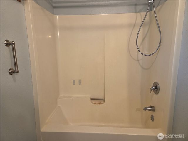 16412 115th Lane SE, Yelm, WA 98597
