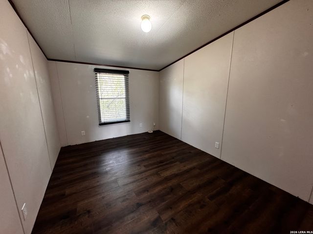 250 County Road 3826, San Antonio, TX 78253