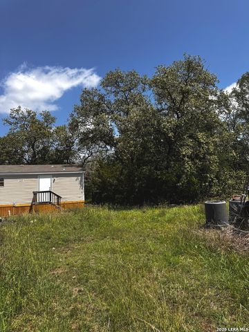 250 County Road 3826, San Antonio, TX 78253