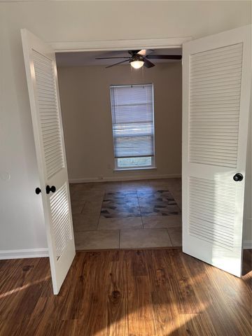 4322 Woodmont Drive, Houston, TX 77045