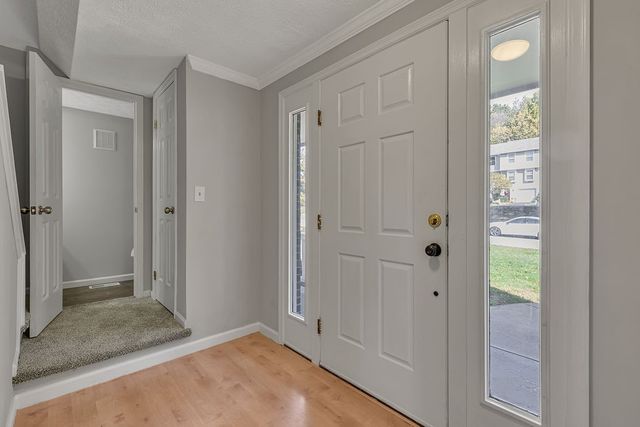 801 Lexington Dr, Hopewell Twp, PA 15001