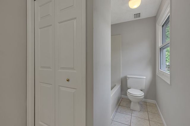 801 Lexington Dr, Hopewell Twp, PA 15001