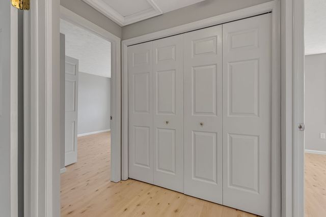 801 Lexington Dr, Hopewell Twp, PA 15001