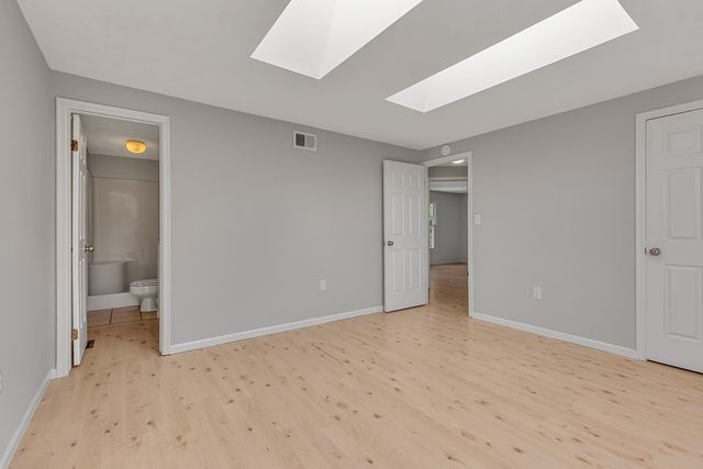 801 Lexington Dr, Hopewell Twp, PA 15001