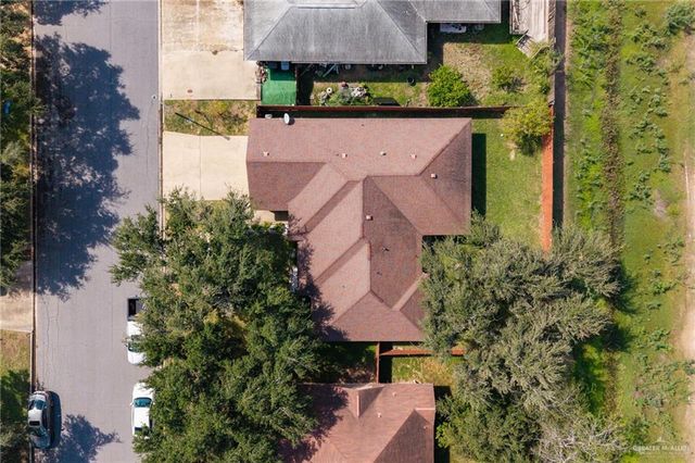 2008 Robin Avenue, Mcallen, TX 78504