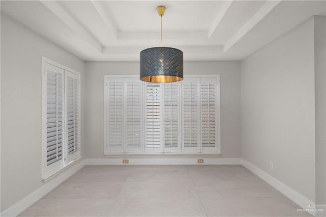 2008 Robin Avenue, Mcallen, TX 78504