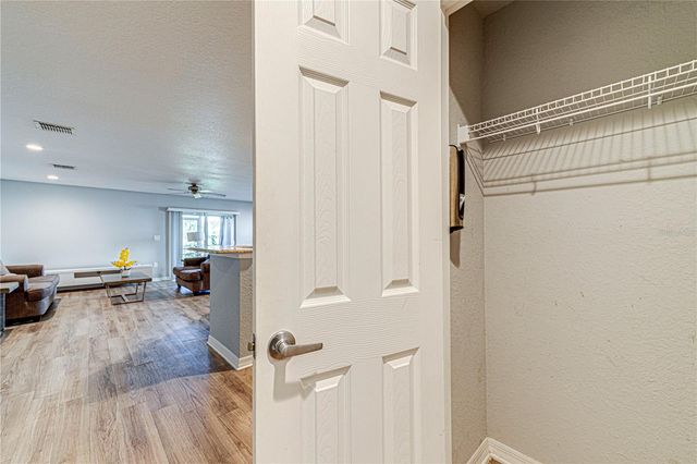 2934 FIELDWOOD CIRCLE, St Cloud, FL 34772