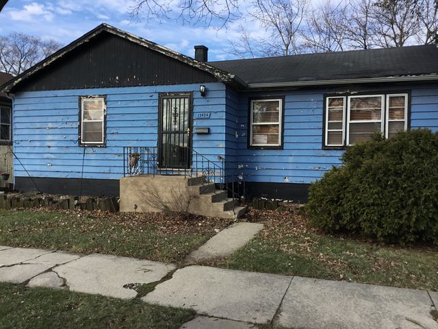 13924 S Michigan Avenue, Riverdale, IL 60827