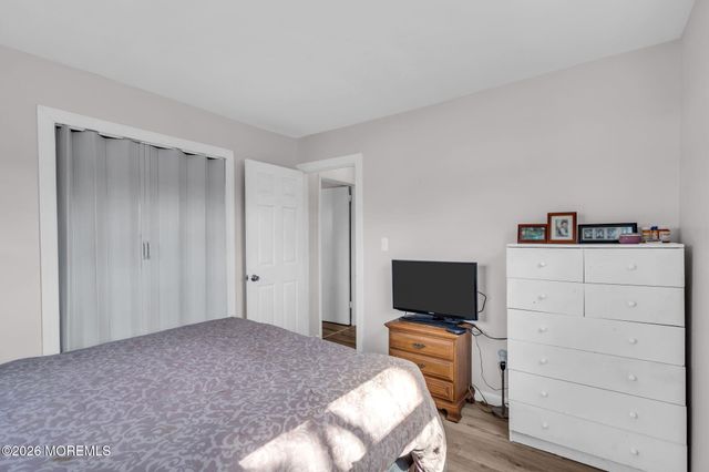 124 Dittmar Drive, Toms River, NJ 08757