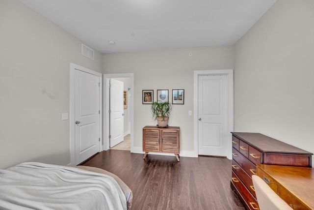 6411 Charlotte Road Cir Apt 307, Nashville, TN 37209