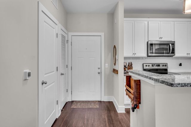 6411 Charlotte Road Cir Apt 307, Nashville, TN 37209