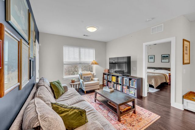 6411 Charlotte Road Cir Apt 307, Nashville, TN 37209