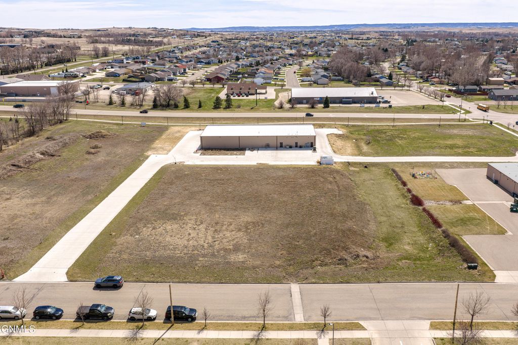 3457 Mccurry Way, Lincoln, ND 58504 photo 14