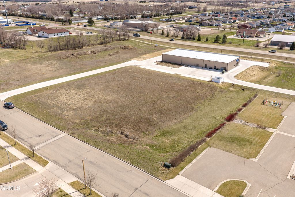 3457 Mccurry Way, Lincoln, ND 58504 photo 7