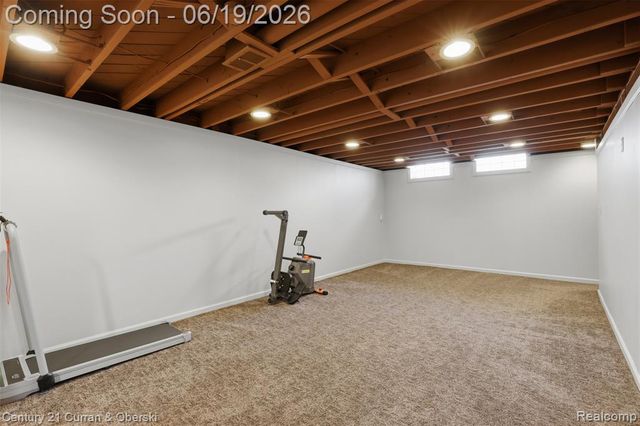 24605 Eton Avenue, Dearborn Heights, MI 48125