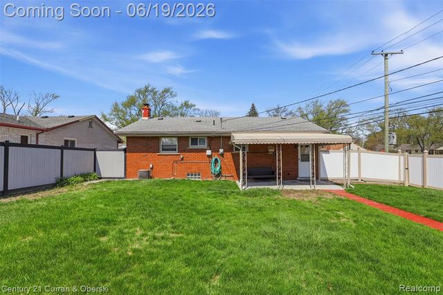 24605 Eton Avenue, Dearborn Heights, MI 48125
