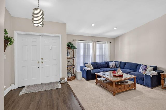9680 NW 10th Court, Plantation, FL 33322