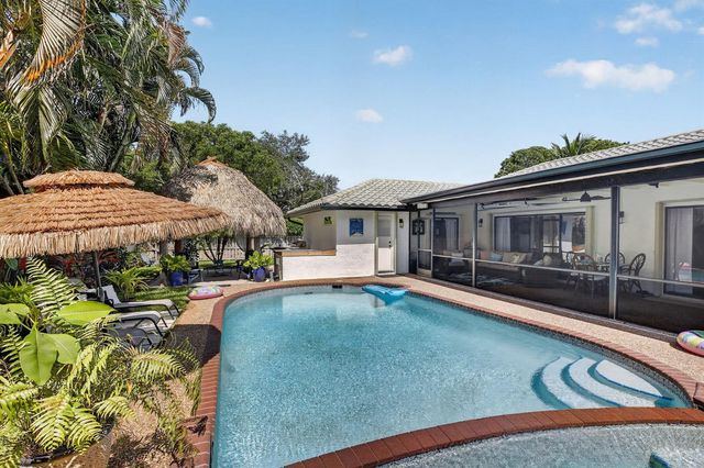 9680 NW 10th Court, Plantation, FL 33322