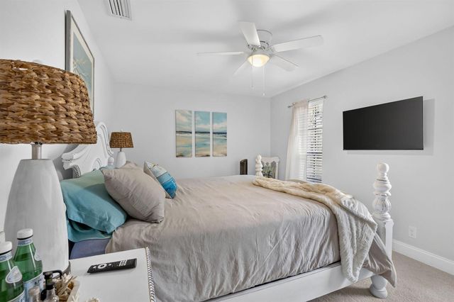 9680 NW 10th Court, Plantation, FL 33322