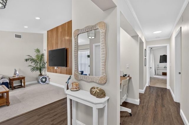 9680 NW 10th Court, Plantation, FL 33322