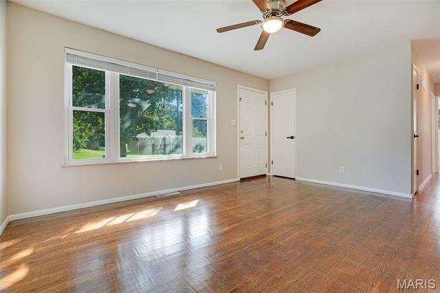 135 Appletree Lane, Glen Carbon, IL 62034