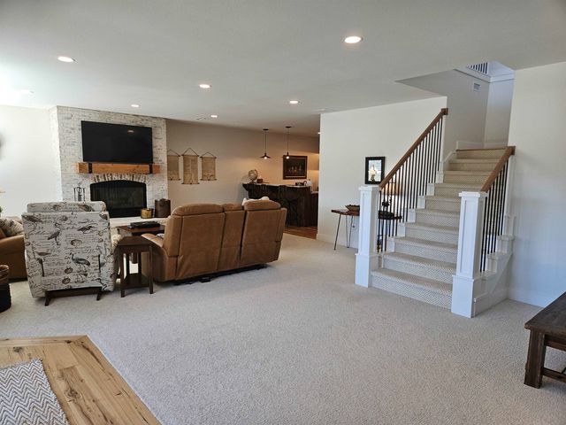 3638 N Bristol Ct, Wichita, KS 67226
