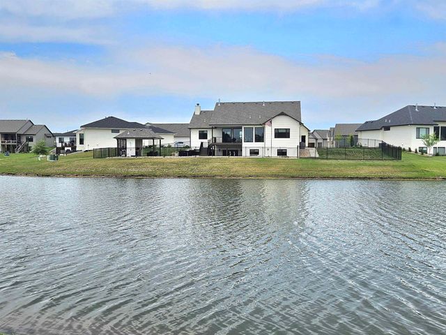 3638 N Bristol Ct, Wichita, KS 67226