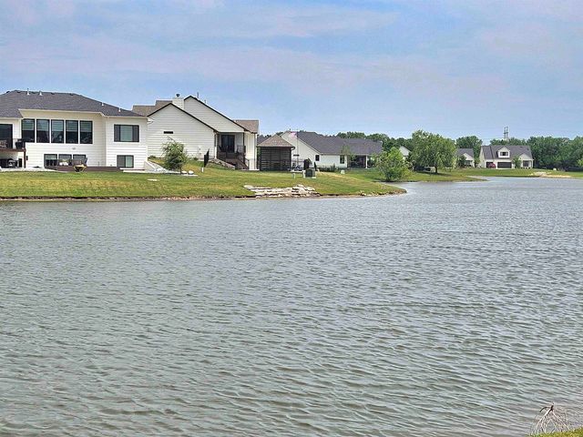3638 N Bristol Ct, Wichita, KS 67226
