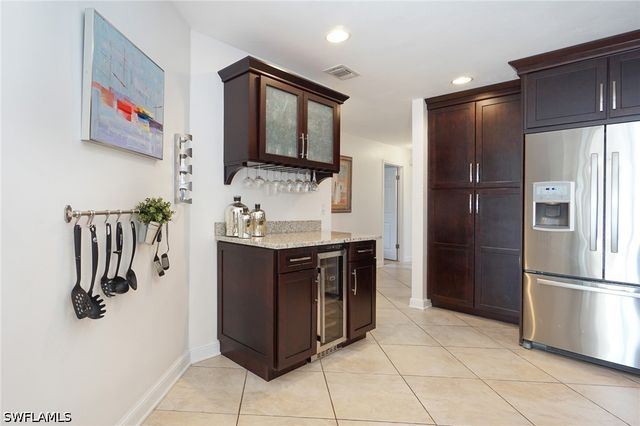 768 96th AVE N, Naples, FL 34108