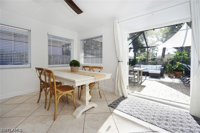768 96th AVE N, Naples, FL 34108