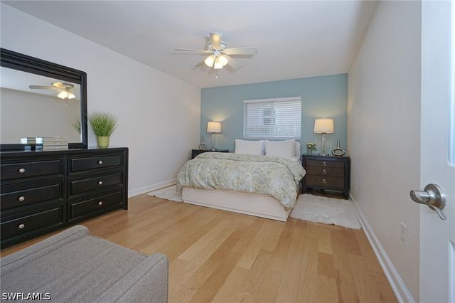768 96th AVE N, Naples, FL 34108