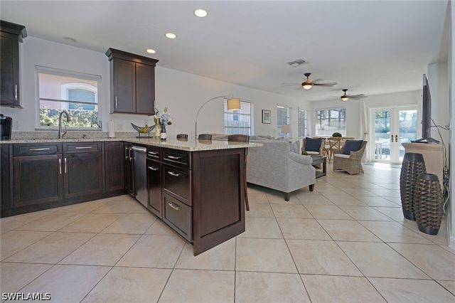 768 96th AVE N, Naples, FL 34108