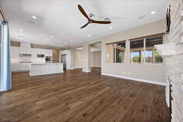 12021 Abbracci Avenue, Las Vegas, NV 89138
