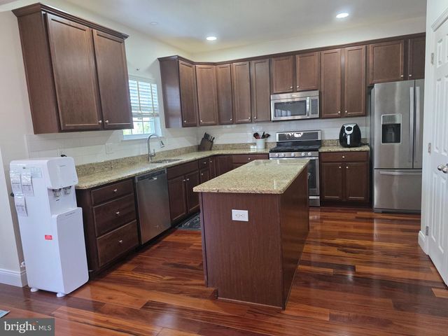53 BUCKEYE, Swedesboro, NJ 08085