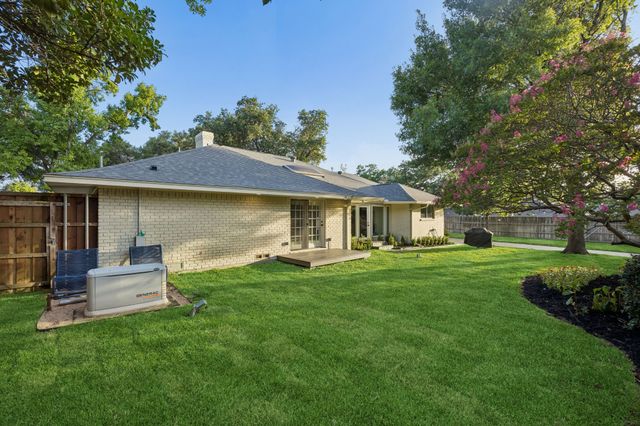 6941 Midcrest Drive, Dallas, TX 75254