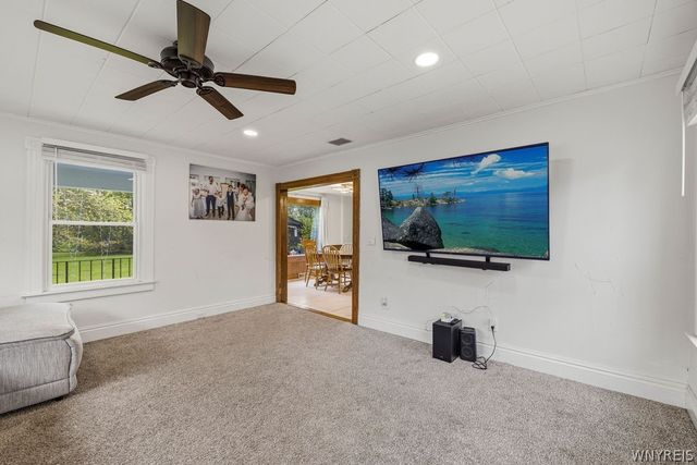 1476 Huth Road, Grand Island, NY 14072