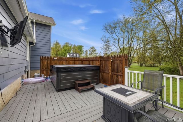1476 Huth Road, Grand Island, NY 14072