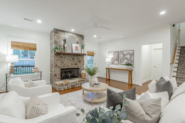 3680 Wilson Avenue, Signal Mountain, TN 37377
